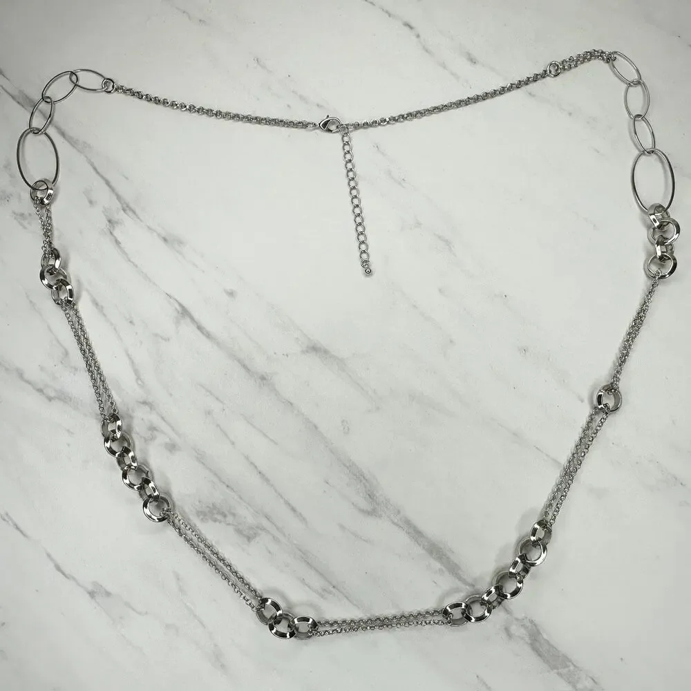 Silver Tone Mixed Link Chain Necklace ✨